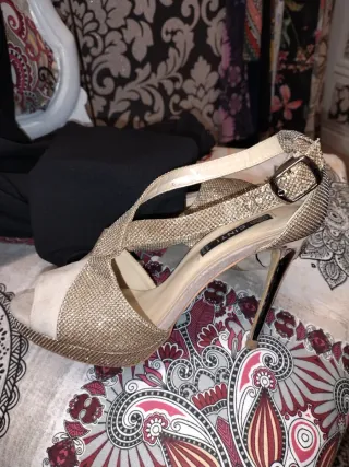 Sandali Cinti Tg 38 Beige/Oro