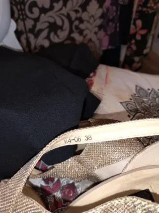 Sandali Cinti Tg 38 Beige/Oro