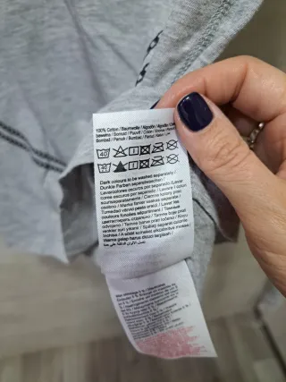 Camiseta gris manga larga Leather and Lipstick