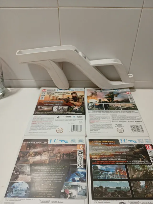 Pack 4 Juegos Call of Duty Wii + Accesorio