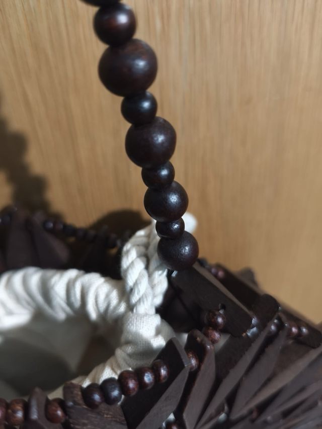 Bolso redondo Mango madera y tela