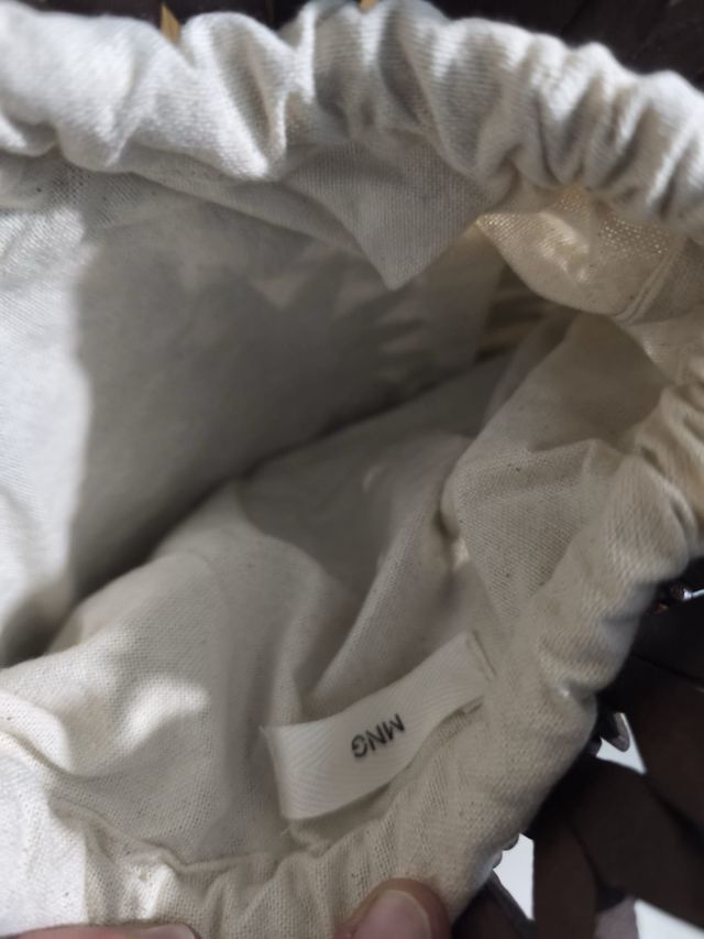 Bolso redondo Mango madera y tela