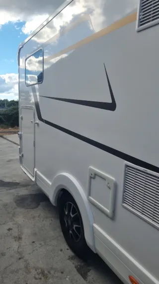 Euramobil 720 EB 2022