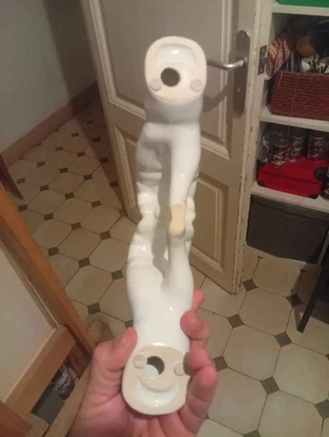 Manos Corazón Cerámica Blanca