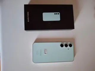 Samsung S24 FE Verde