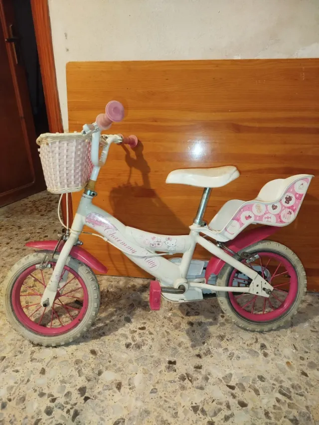 Bicicleta Infantil Hello Kitty Blanca y Rosa
