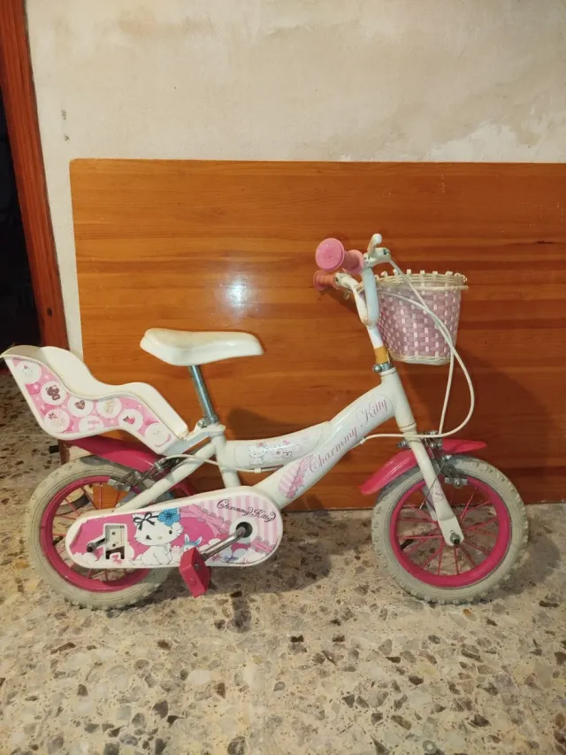 Bicicleta Infantil Hello Kitty Blanca y Rosa
