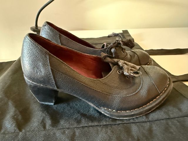 Zapatos Neosens Negros Tacón Mujer