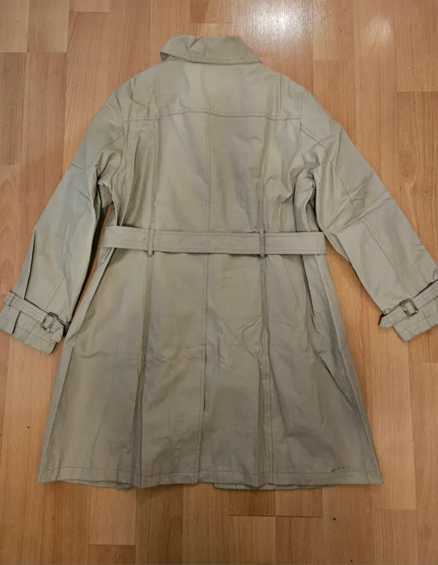 Gabardina impermeable