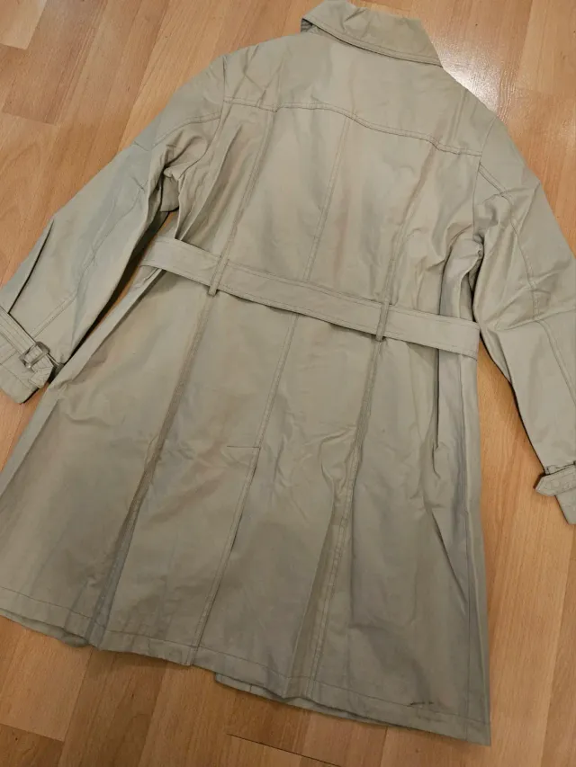 Gabardina impermeable