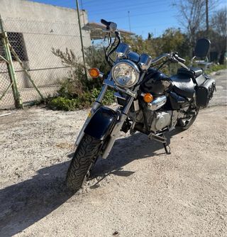Moto Hyosung GV 125