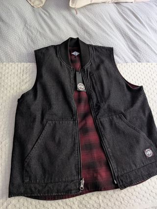 Chaleco vaquero negro reversible hombre.