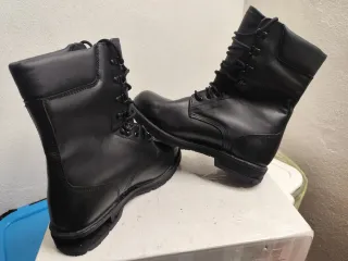 Anfibi Militari Esercito Spagnolo Nuovi leggi 43