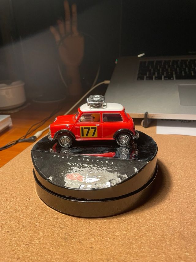 Coche Scalextric Mini Cooper Rojo