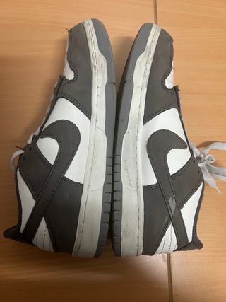 Zapatillas Nike Dunk Low Gris y Blanco