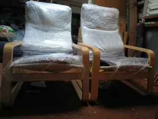 2 Sillas de Madera y Tela