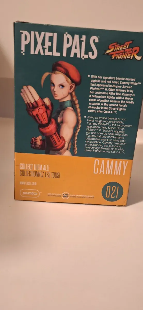Lámpara Cammy Street Fighter PDP Pixel Pals