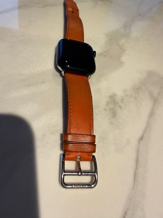 Apple Watch Series 8 GPS + LTE Hermes