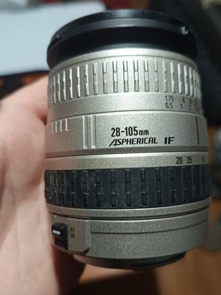 Cámara Canon EOS 5 + Objetivo Sigma 28-105mm