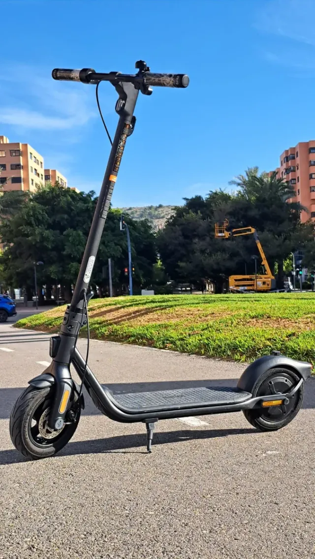 Patinete Eléctrico Negro