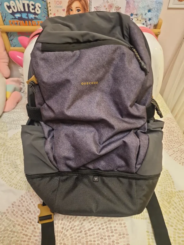 Mochila Quechua con nevera