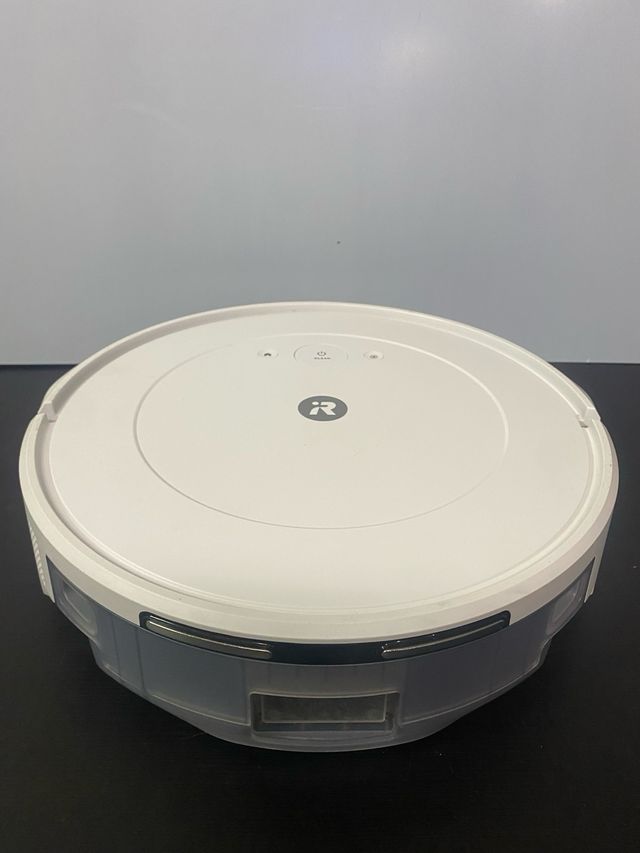Roomba Combo Essential + Base AutoEmpty