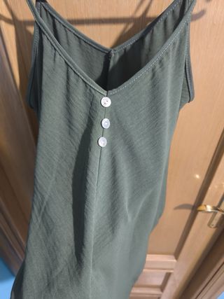 Camiseta tirantes verde militar
