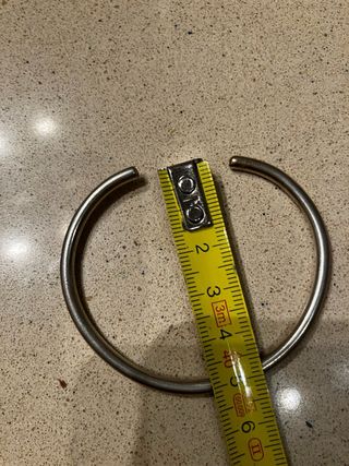 Pulsera plata abierta maciza