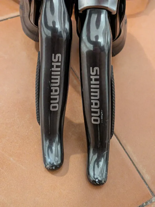 Shimano Di2 1x11V Gravel Grupo Completo