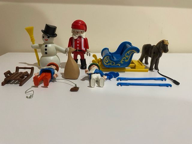 Playmobil Papá Noel, Muñeco Nieve y Trineo
