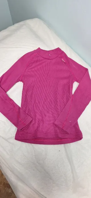 Conjunto térmico nieve camiseta y pantalón decath.