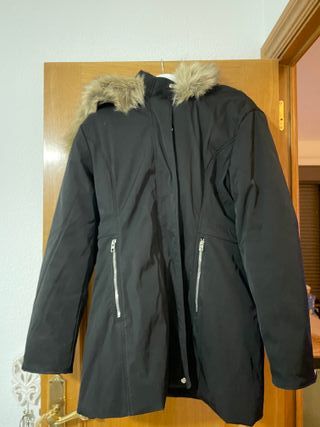 Anorak Zara Negro Talla XXL con Capucha