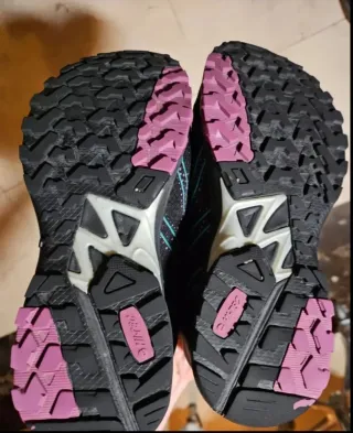 Zapatillas Hi-Tec Roncal Low WP Mujer T38