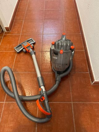 Aspiradora Dayson con cable