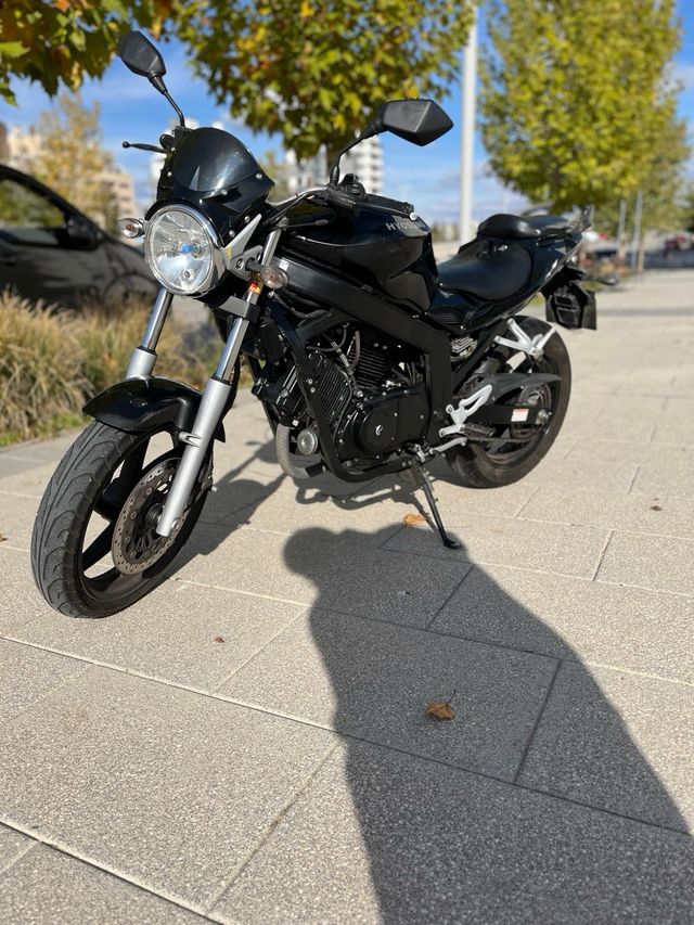 Hyosung 125 Comet GT
