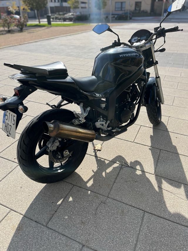 Hyosung 125 Comet GT