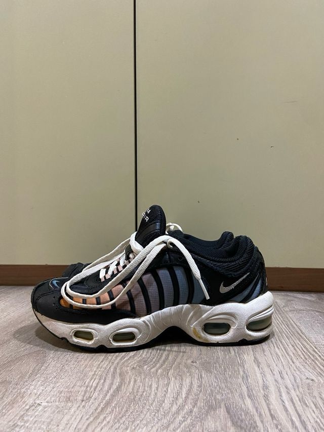 Zapatillas Nike Mujer Negras Naranja