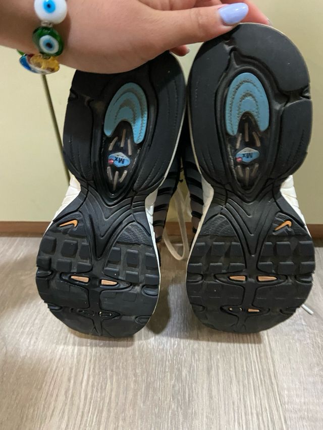 Zapatillas Nike Mujer Negras Naranja