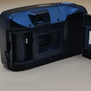 Minolta Riva Zoom 70 Cámara Analógica