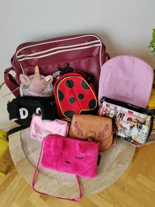 Lote de bolsos infantiles