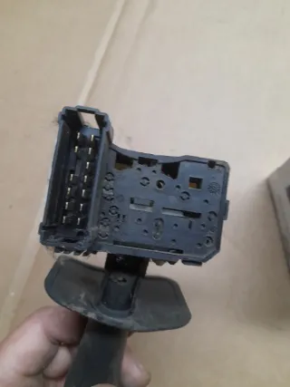 Mando Limpia Renault 7701047257