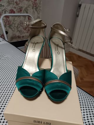 Zapatos de tacón T.38 verde esmeralda/dorado