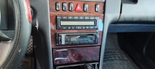 Mercedes-Benz Clase E240