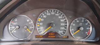 Mercedes-Benz Clase E240