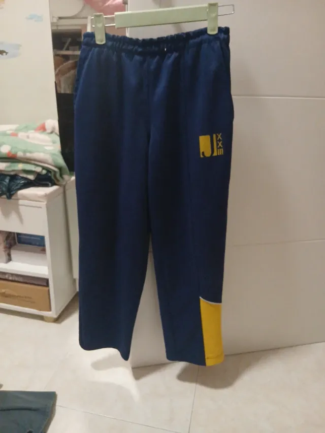 Pantalón chándal Escola Joan 23 Talla 12