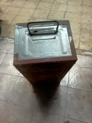 Cajón metálico baúl chapa