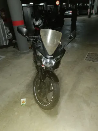 Honda CBR 125R 2012 Negra