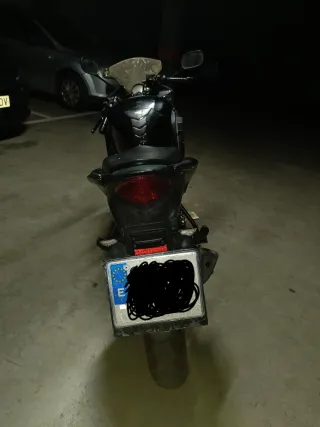 Honda CBR 125R 2012 Negra