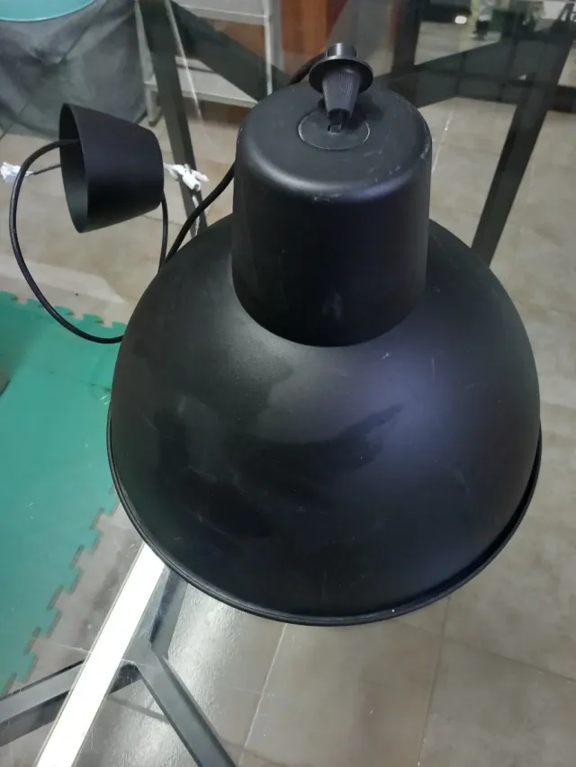 Lámpara de techo negra