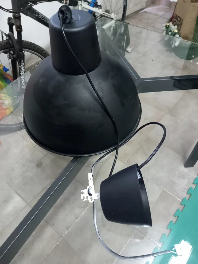 Lámpara de techo negra